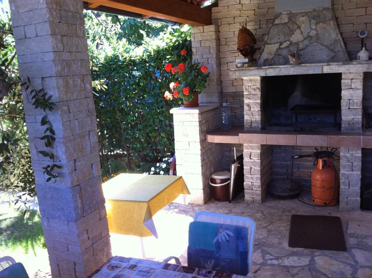 Apartman Ornela Porec Esterno foto