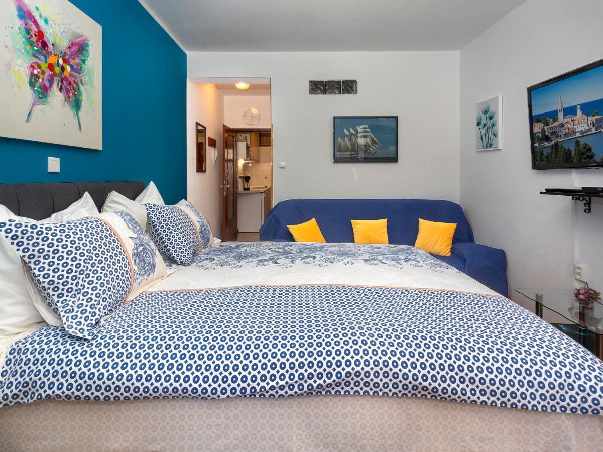 Apartman Ornela Porec Esterno foto